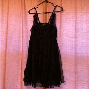 Black Rose Tull tunic!